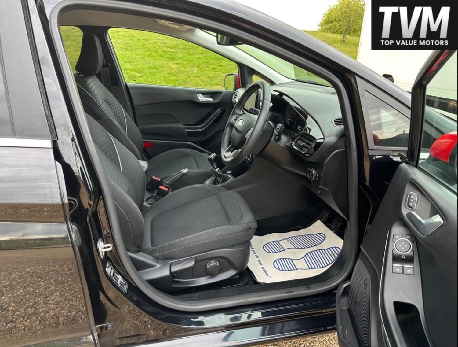 Used Ford Fiesta 2017 for sale - 76993645: Photo 11