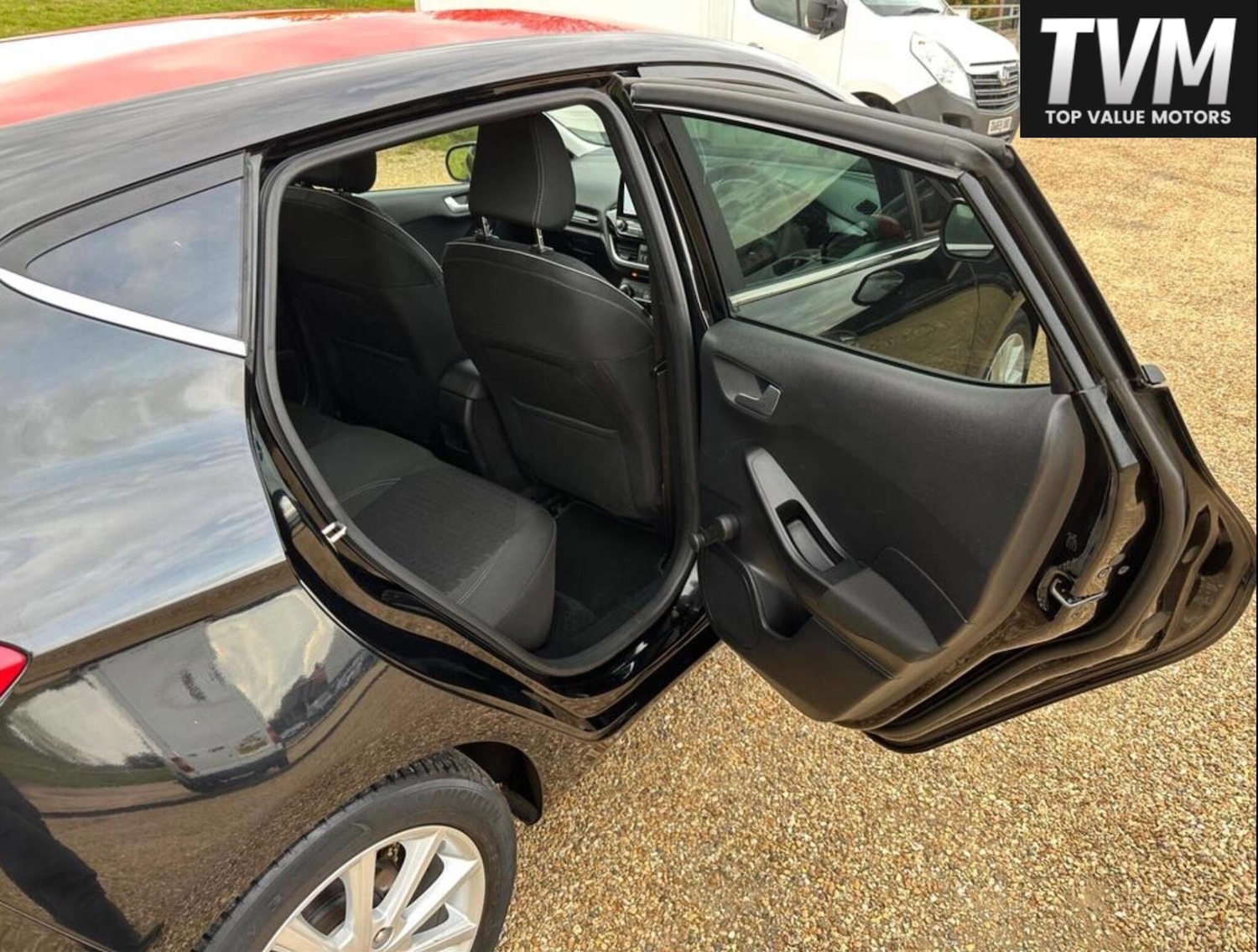 Used Ford Fiesta 2017 for sale - 76993645: Photo 17