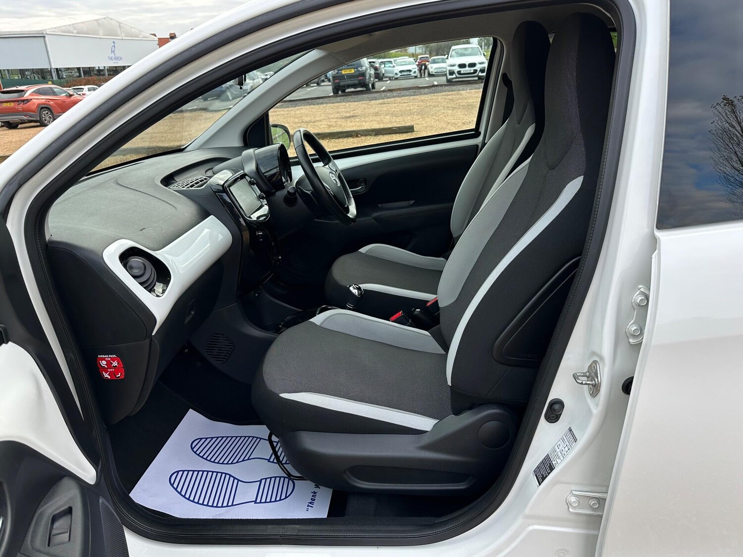 Used Toyota AYGO 2018 for sale - 76528031: Photo 22