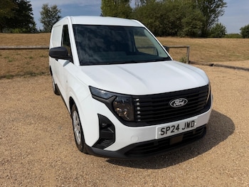 Used Ford Transit Courier 2024 for sale - 79401439: Photo