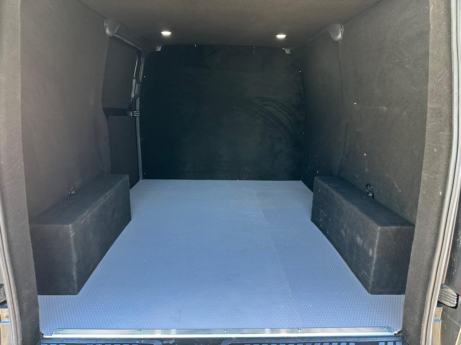 Used Ford Transit Custom for sale - 76997028: Photo 17