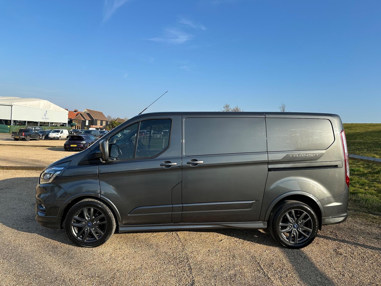 Used Ford Transit Custom for sale - 76997028: Photo 4