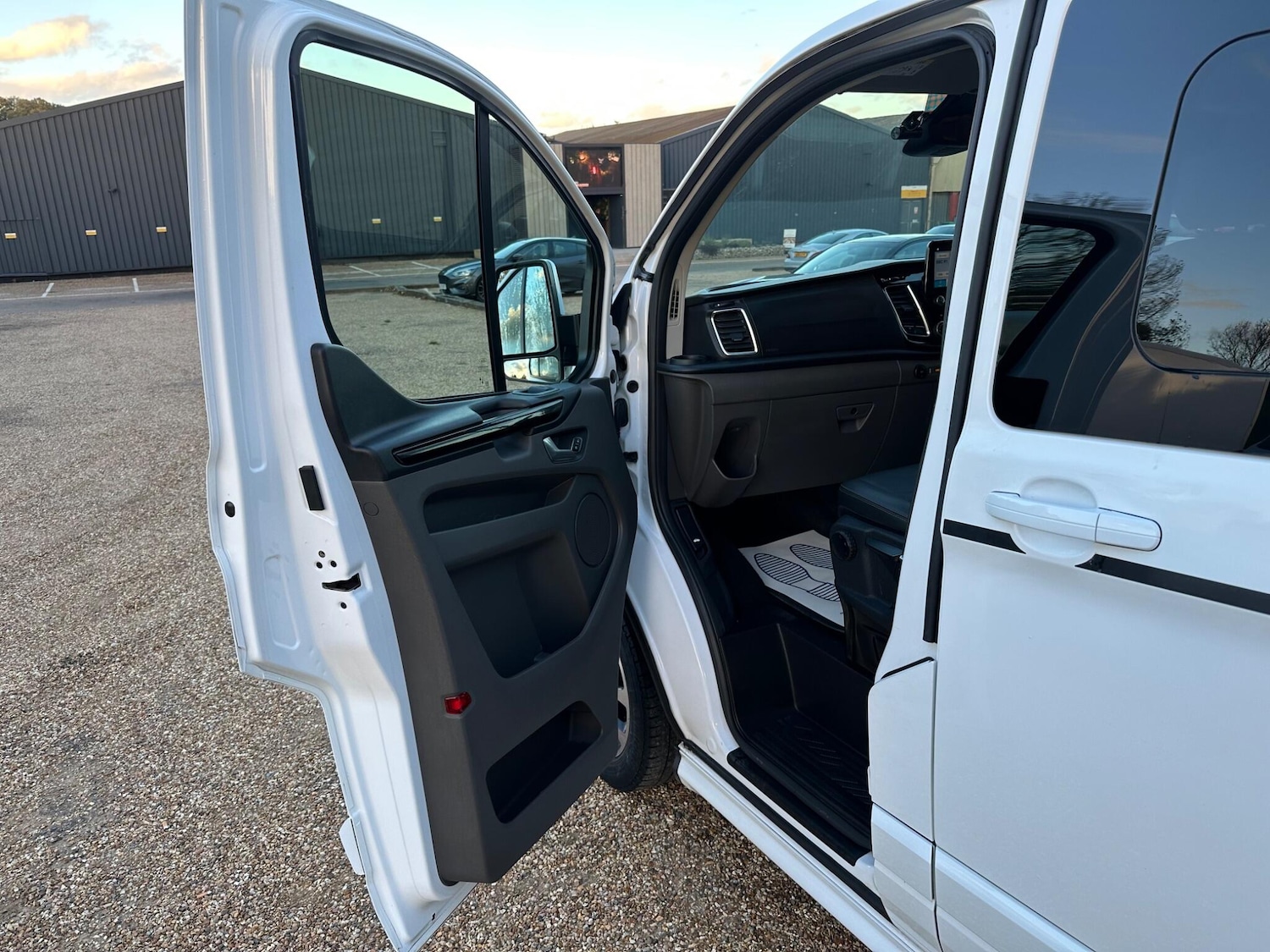 Used Ford Transit Custom 2021 for sale - 76361398: Photo 21