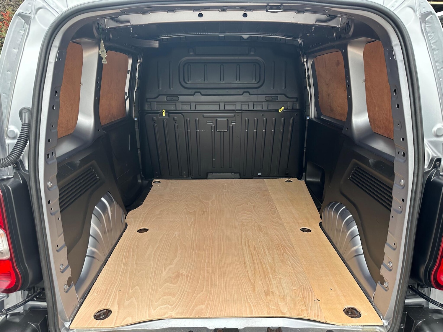 Used Peugeot Partner 2021 for sale - 76997509: Photo 17