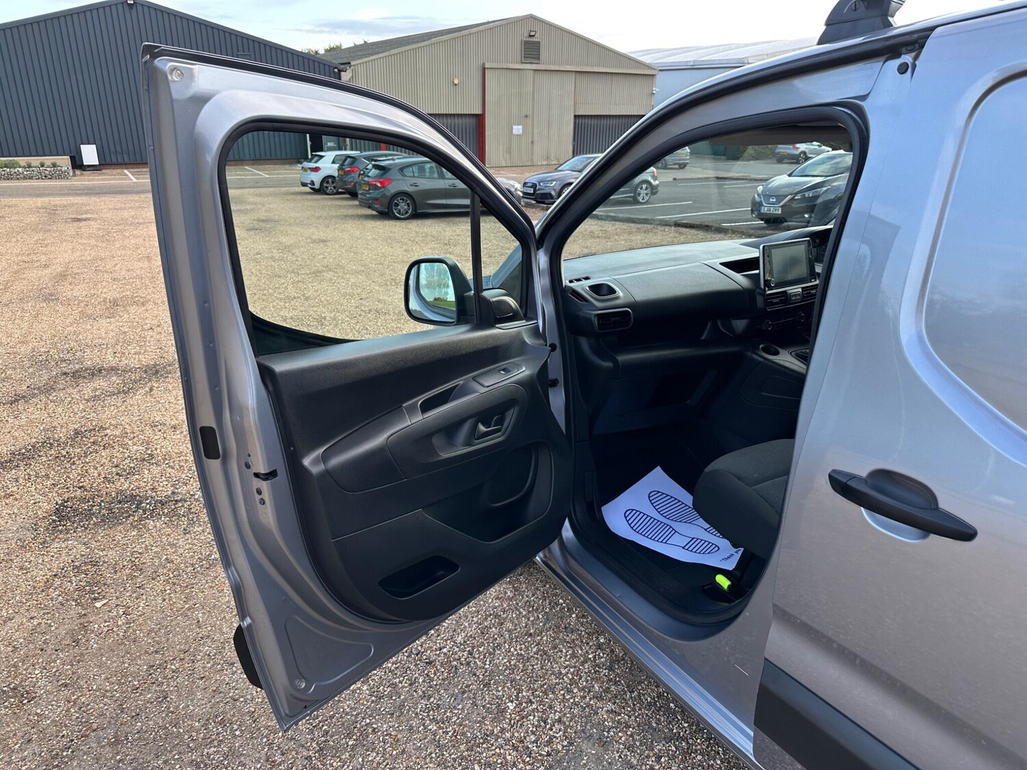 Used Peugeot Partner 2021 for sale - 76997509: Photo 18