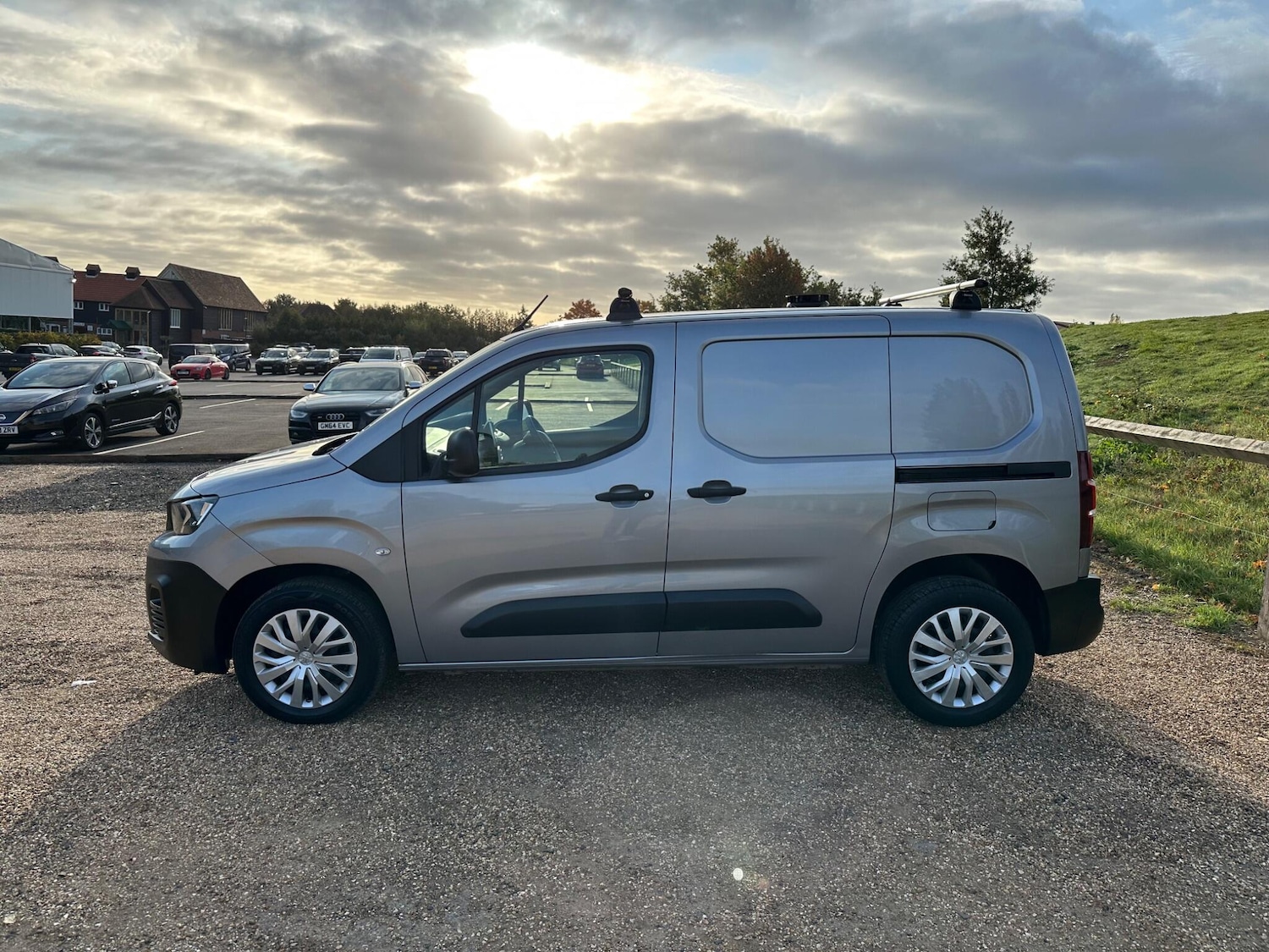 Used Peugeot Partner 2021 for sale - 76997509: Photo 4