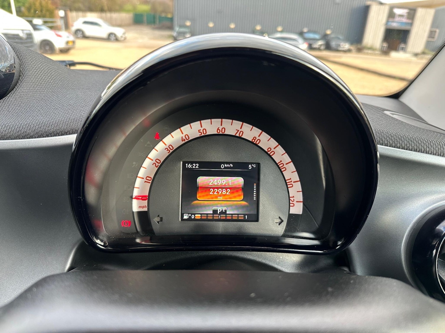 Used smart fortwo 2017 for sale - 76976551: Photo 14