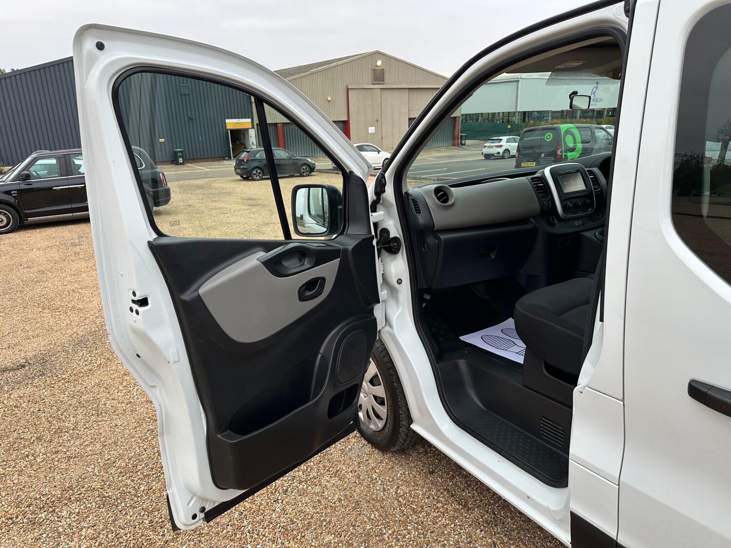Used Renault Trafic 2018 for sale - 76094240: Photo 20