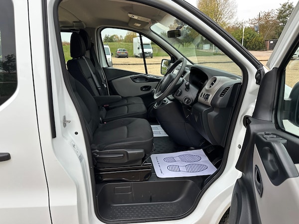 Used Renault Trafic 2018 for sale - 76094240: Photo 9
