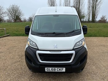 Used Peugeot Boxer 2018 for sale - 79651076: Photo