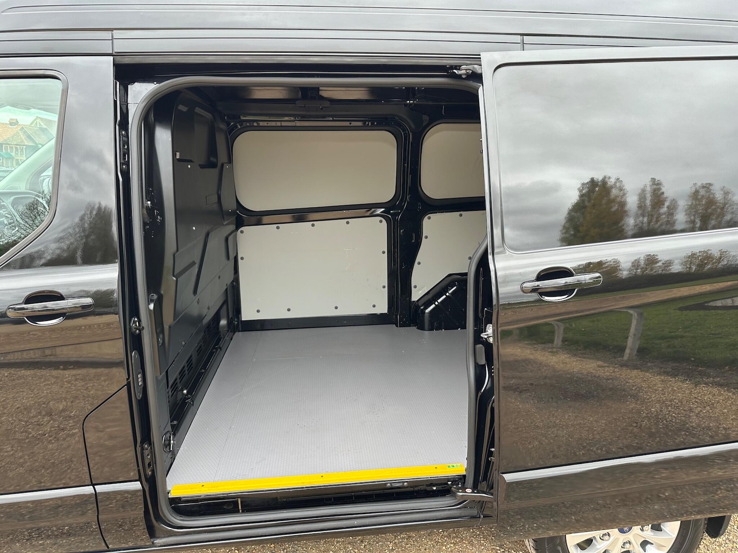 Used Ford Transit Custom 2021 for sale - 76989821: Photo 15