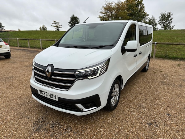 Used Renault Trafic 2023 for sale - 76152144: Photo 3
