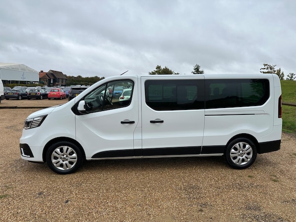 Used Renault Trafic 2023 for sale - 76152144: Photo 4
