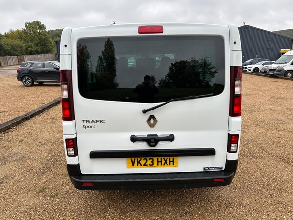 Used Renault Trafic 2023 for sale - 76152144: Photo 6