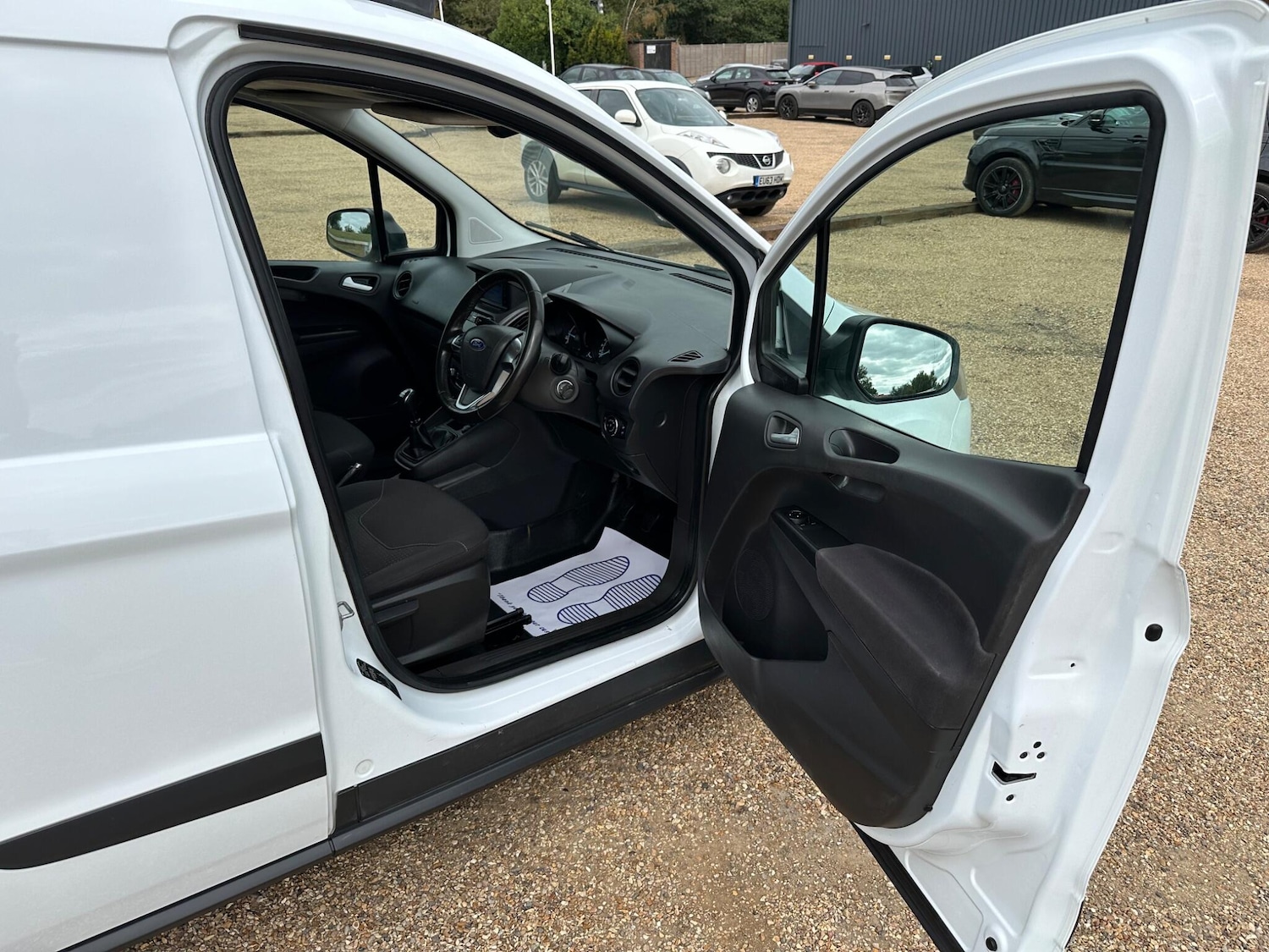 Used Ford Transit Courier 2019 for sale - 76988665: Photo 16