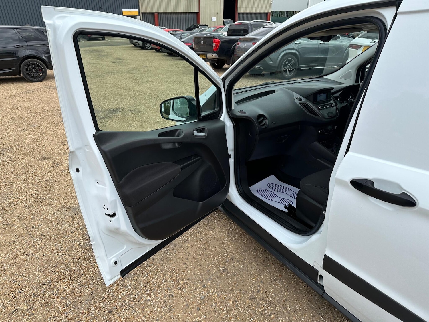 Used Ford Transit Courier 2019 for sale - 76988665: Photo 18