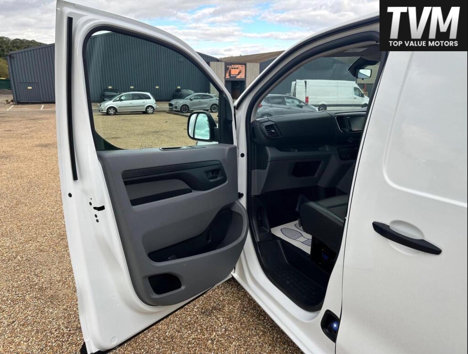 Used Citroen Dispatch 2020 for sale - 76989808: Photo 16