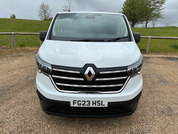 Used Renault Trafic 2023 for sale - 74371691: Photo 2