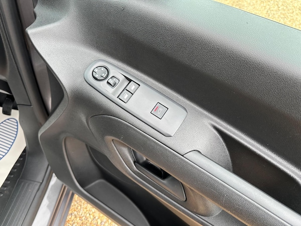 Used Vauxhall Combo 2024 for sale - 75682162: Photo 18