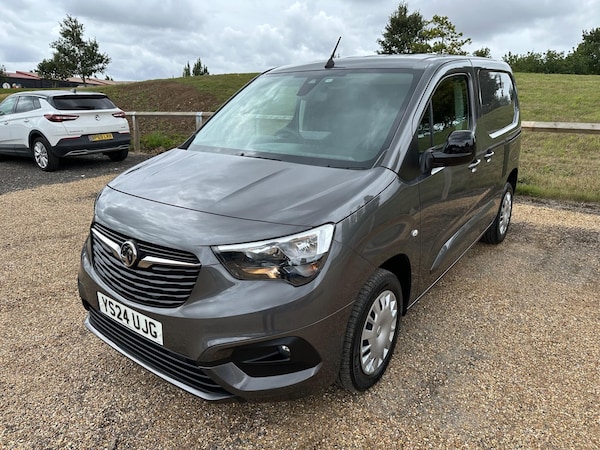 Used Vauxhall Combo 2024 for sale - 75682162: Photo 3