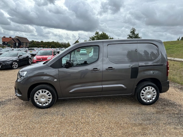 Used Vauxhall Combo 2024 for sale - 75682162: Photo 4