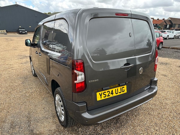 Used Vauxhall Combo 2024 for sale - 75682162: Photo 5