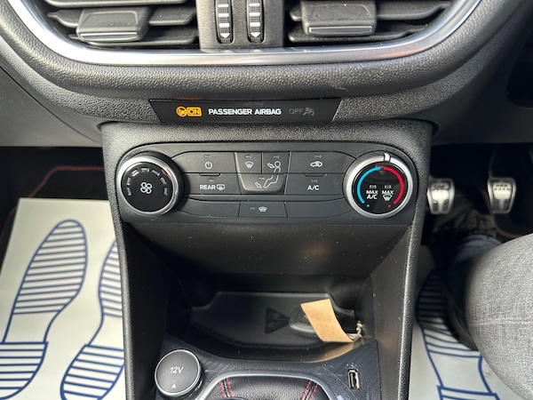 Used Ford Fiesta Van 2019 for sale - 74442216: Photo 10