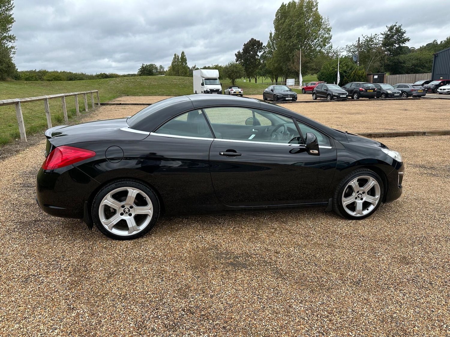 Used Peugeot 308 2012 for sale - 76990093: Photo 13