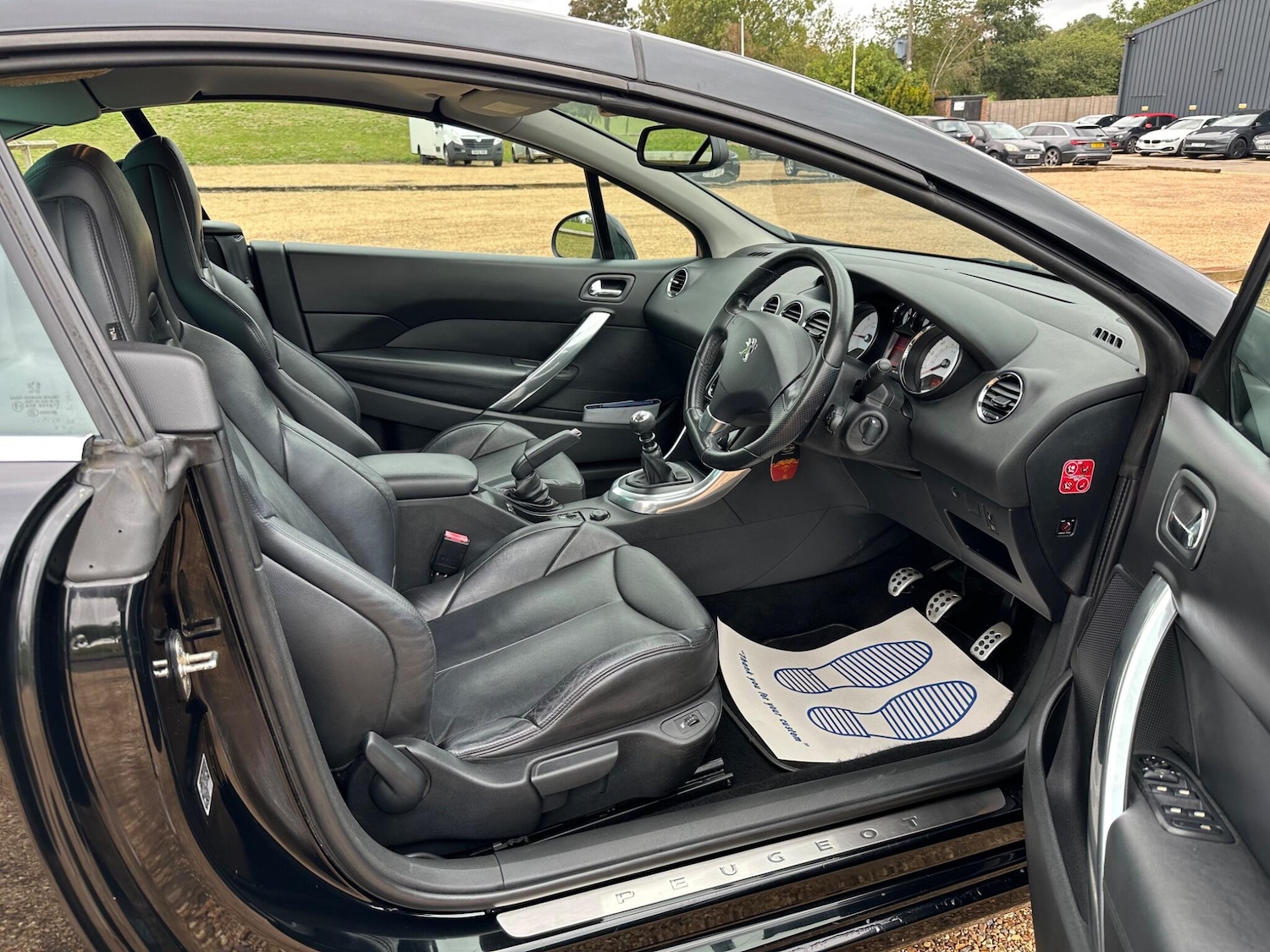 Used Peugeot 308 2012 for sale - 76990093: Photo 17