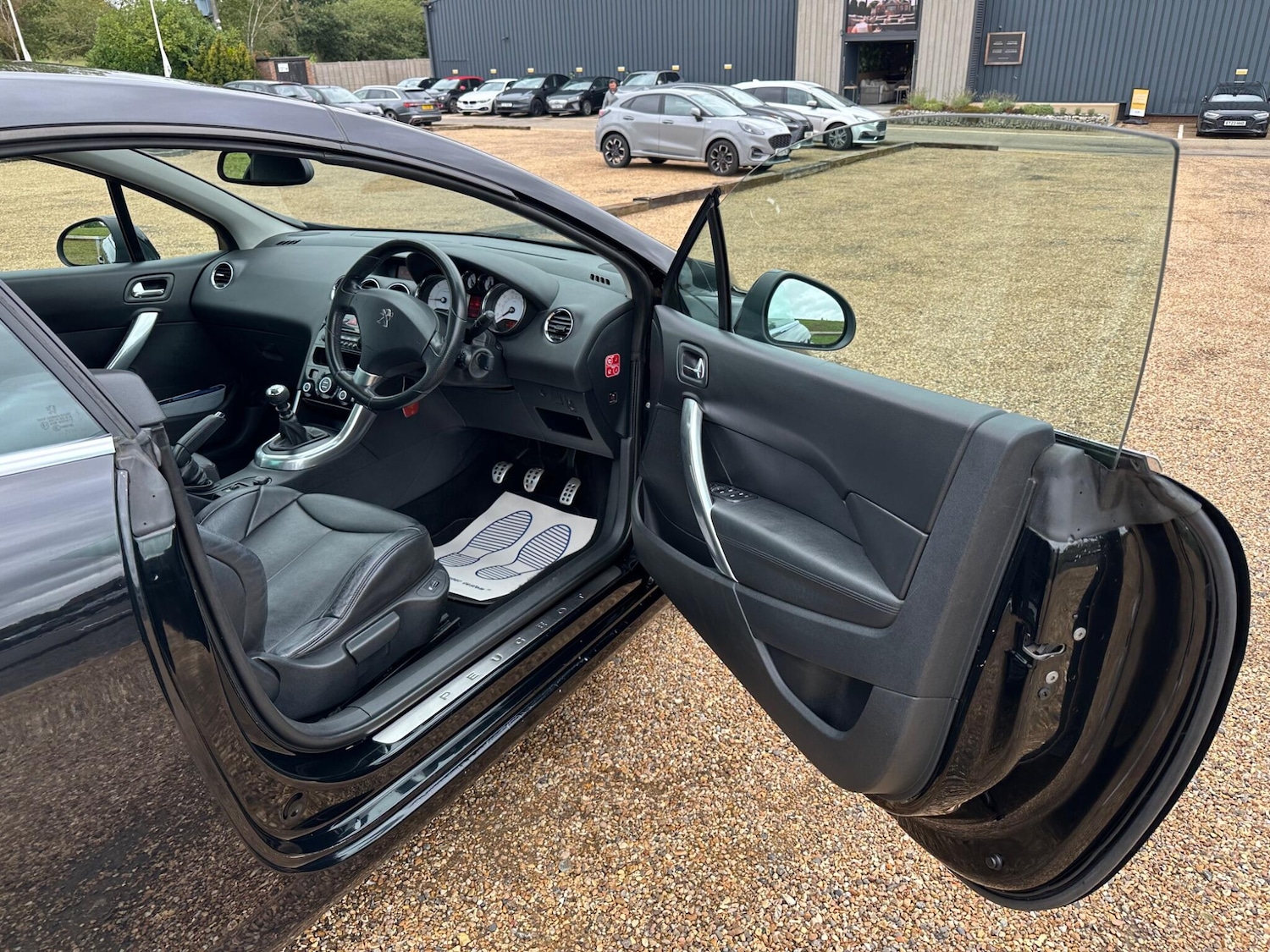 Used Peugeot 308 2012 for sale - 76990093: Photo 22