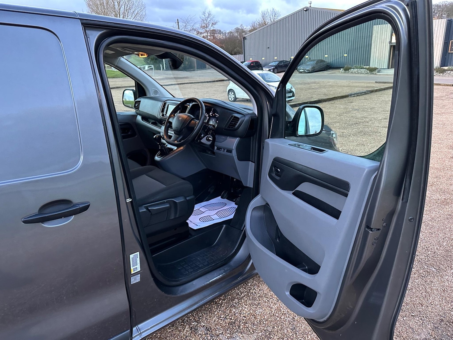 Used Peugeot Expert 2022 for sale - 76484688: Photo 16