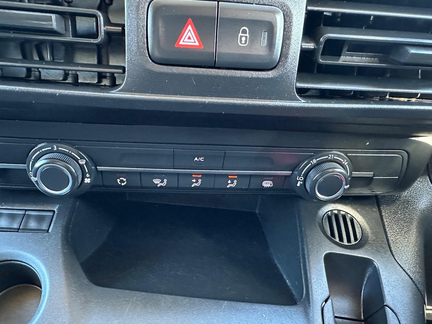 Used Citroen Berlingo 2022 for sale - 76326117: Photo 12