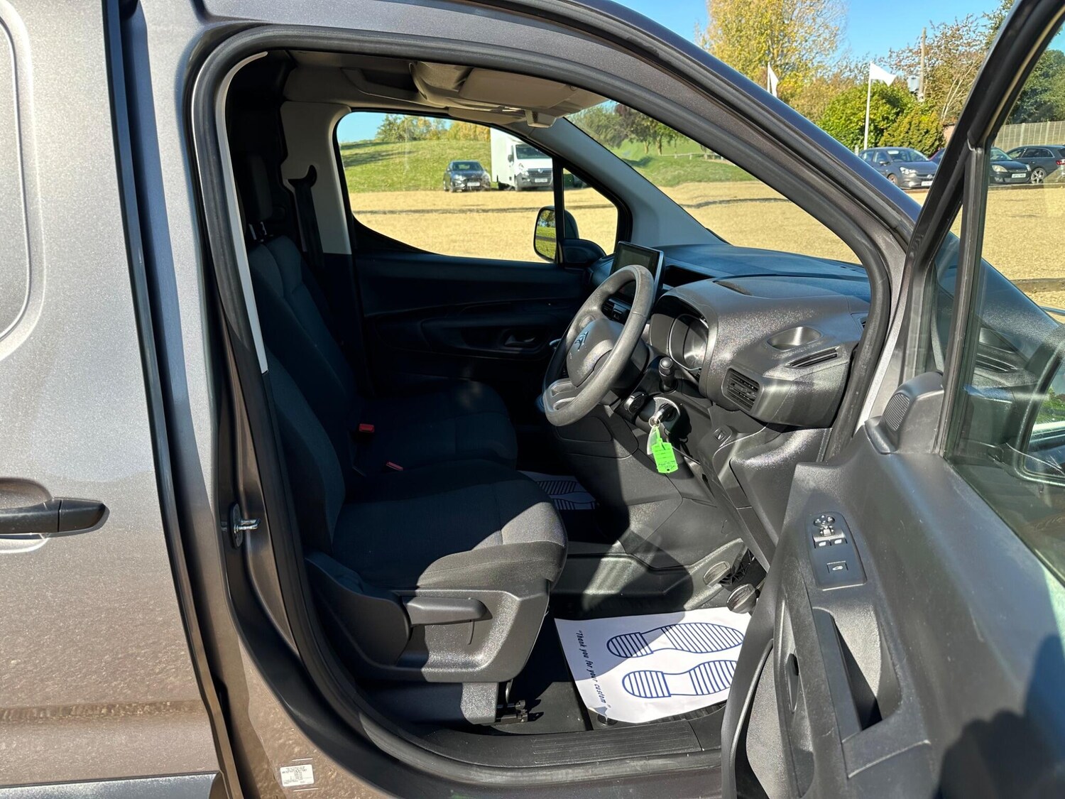 Used Citroen Berlingo 2022 for sale - 76326117: Photo 9