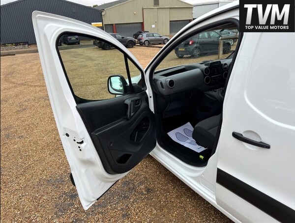 Used Citroen Berlingo 2017 for sale - 71753187: Photo 17