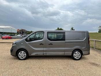 Used Vauxhall Vivaro 2018 for sale - 75415613: Photo