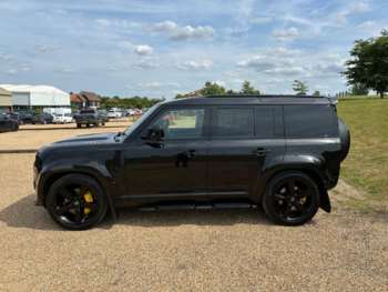 Used Land Rover Defender 110 2022 for sale - 74989981: Photo