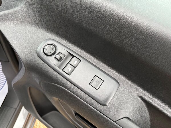 Used Vauxhall Combo 2022 for sale - 76159132: Photo 10