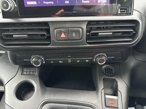 Used Vauxhall Combo 2022 for sale - 76159132: Photo 12
