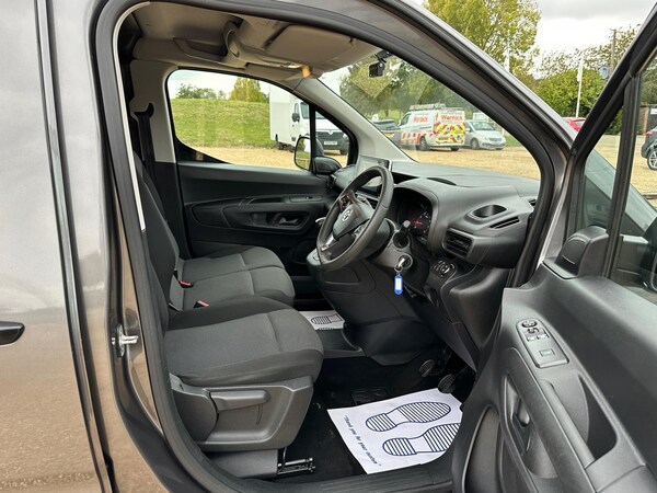 Used Vauxhall Combo 2022 for sale - 76159132: Photo 9