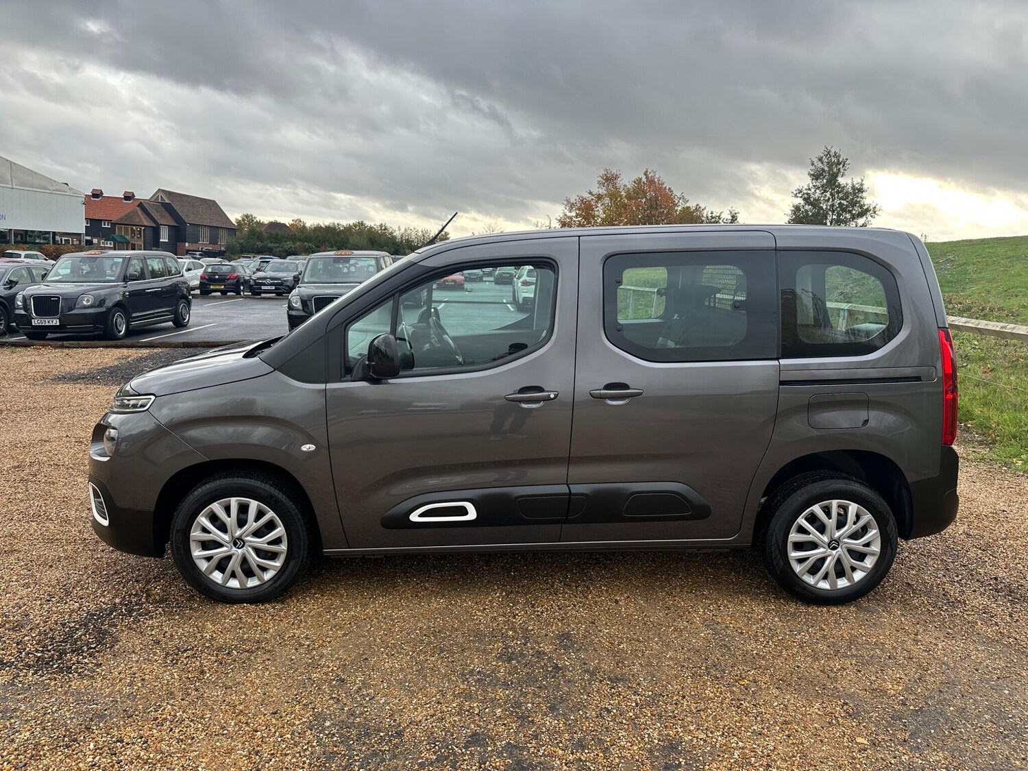 Used Citroen Berlingo 2023 for sale - 76371448: Photo 4