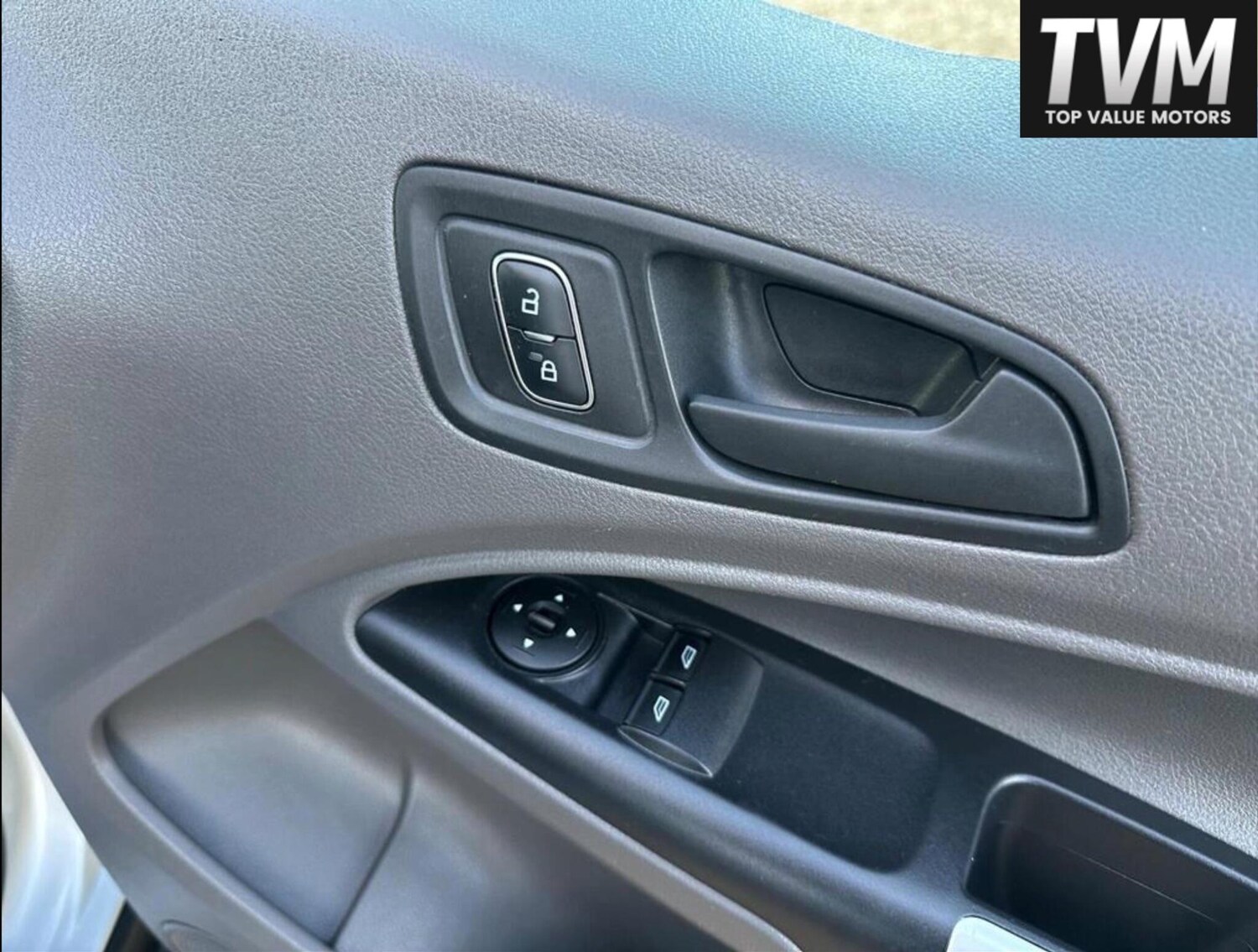 Used Ford Transit Connect 2023 for sale - 76432170: Photo 18