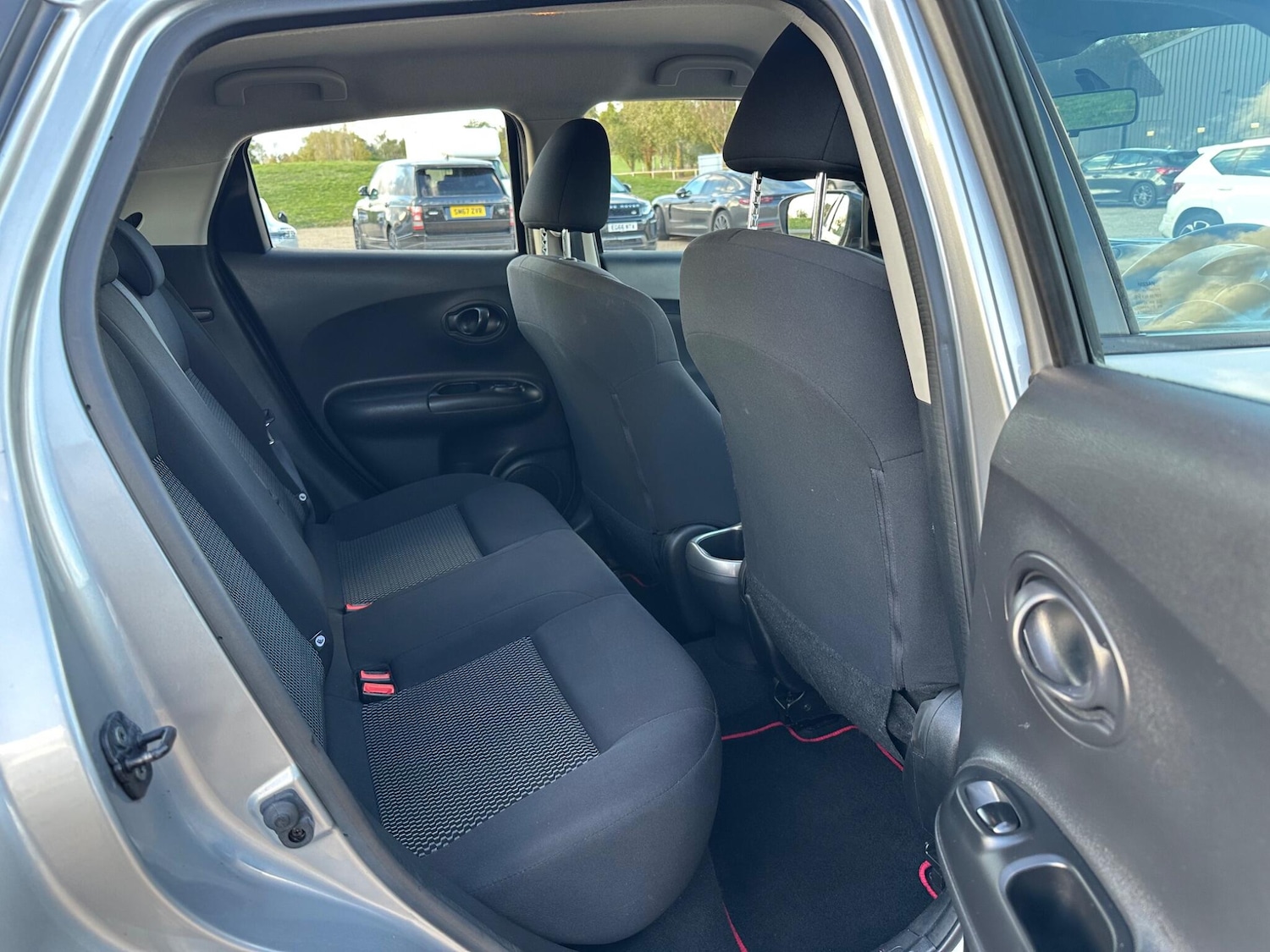 Used Nissan Juke 2015 for sale - 76360951: Photo 10