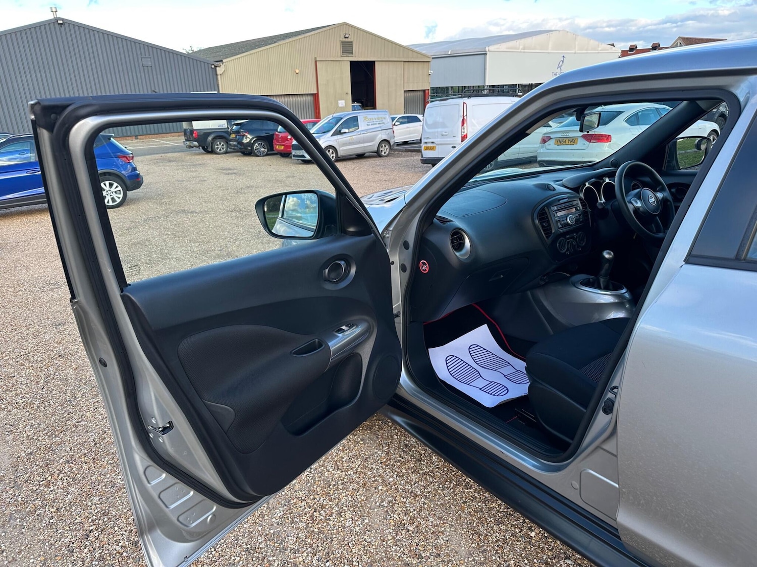 Used Nissan Juke 2015 for sale - 76360951: Photo 16