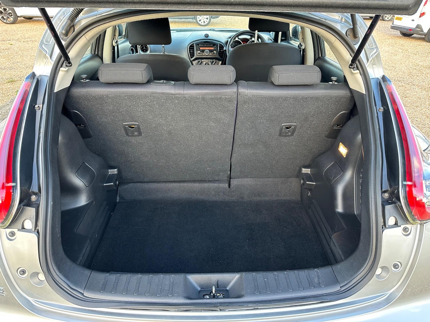 Used Nissan Juke 2015 for sale - 76360951: Photo 20