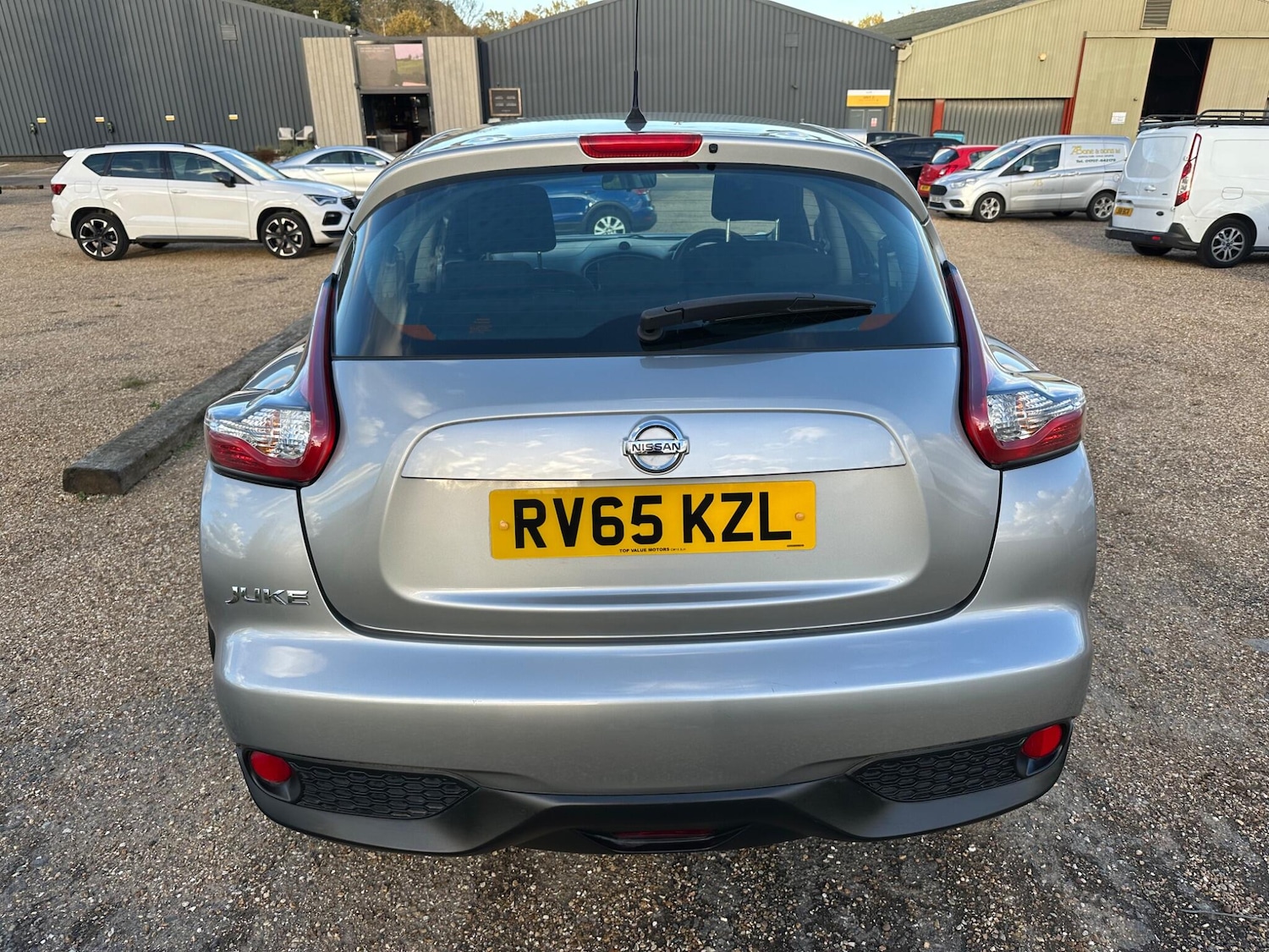 Used Nissan Juke 2015 for sale - 76360951: Photo 6