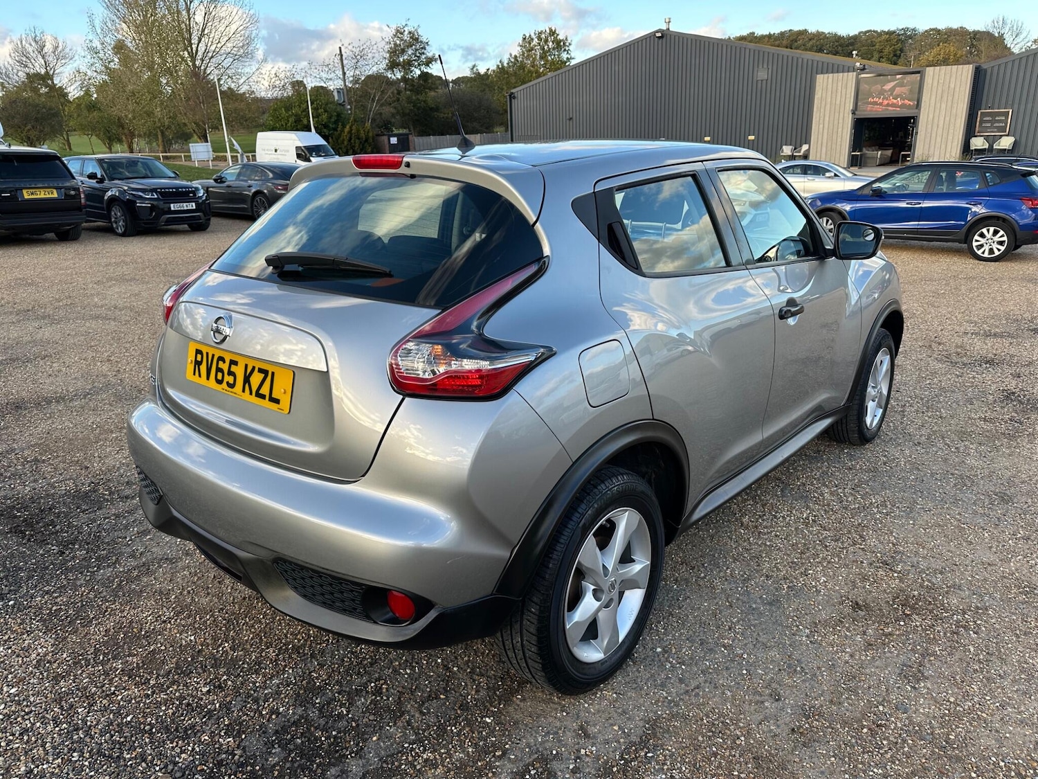 Used Nissan Juke 2015 for sale - 76360951: Photo 8