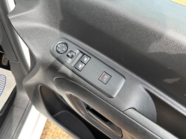 Used Vauxhall Combo 2020 for sale - 74751513: Photo 10
