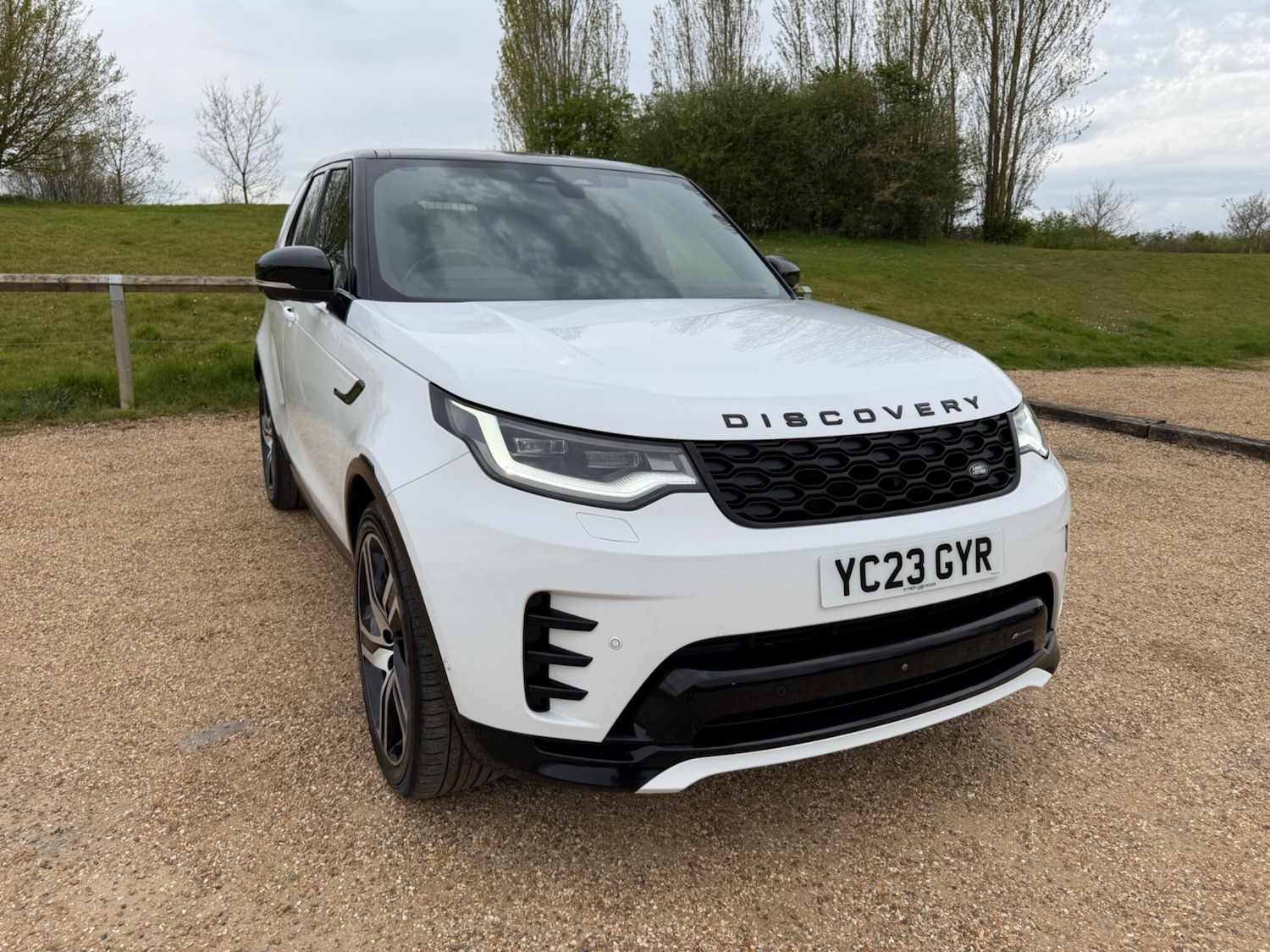 Used Land Rover Discovery 2023 for sale - 78185222: Photo 1