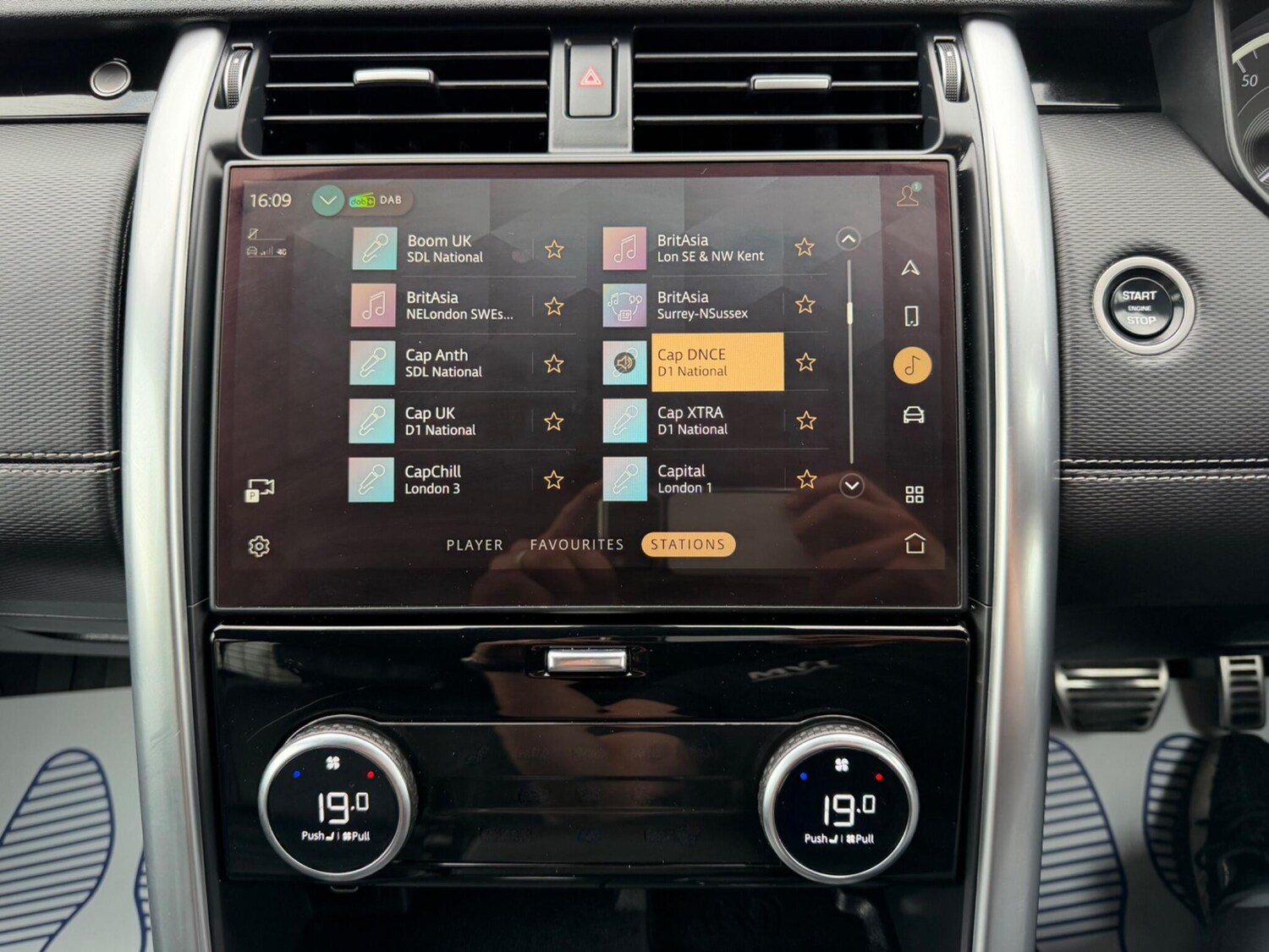 Used Land Rover Discovery 2023 for sale - 78185222: Photo 21