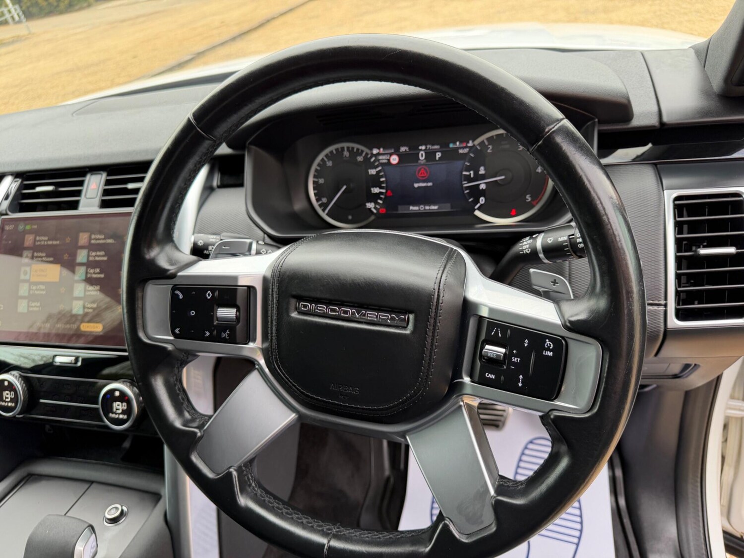 Used Land Rover Discovery 2023 for sale - 78185222: Photo 24